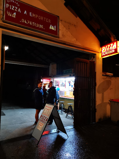 Pizza de Bernard Pizza Grenoble - Au feu de bois à Grenoble