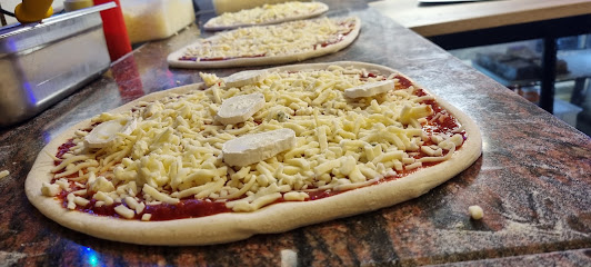 Pizza de Cap'tain Pizz héritage au Versoud