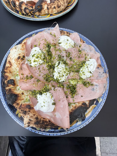Pizza de GIORGINA à Grenoble