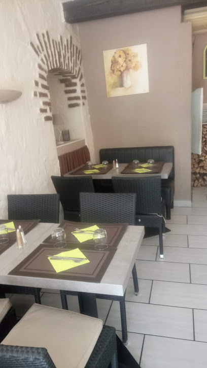 Pizza de Pizzeria Il Vaporetto à Grenoble