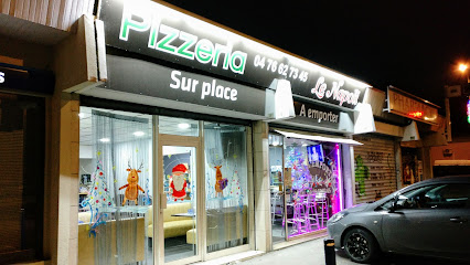 Pizza de Pizzeria Le Napoli à Saint-Martin-d'Hères