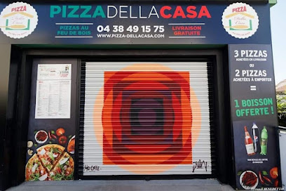 Pizza de Pizzeria Pizza Della Casa Grenoble - Au feu de bois - Livraison à domicile à Seyssinet-Pariset