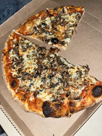 Pizza de Via Pizza - A emporter à La Tronche